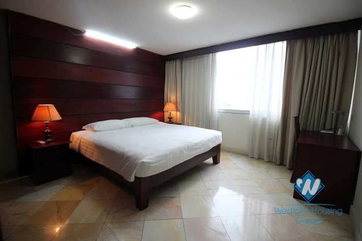 One bedroom apartment looking for Japanese to rent in Hai Ba Trung district, center Ha Noi